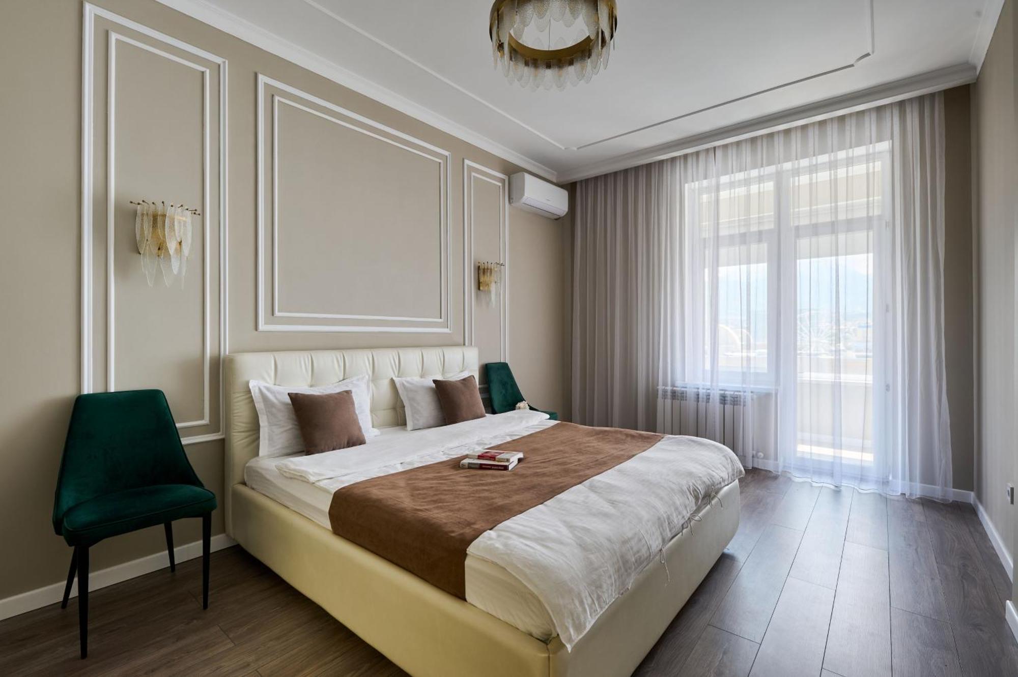 Five Business-Class Rooms In R-House Near Mega Center Almaty Exteriér fotografie